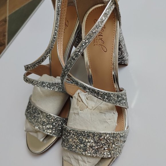 New Jewel Badgley Mischka Heel Sandals Silver Glitter - Picture 5 of 8